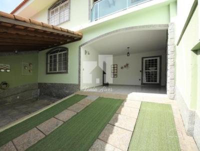 Casa para Venda, em Volta Redonda, bairro Jardim Am�lia, 3 dormit�rios, 2 banheiros, 1 su�te
