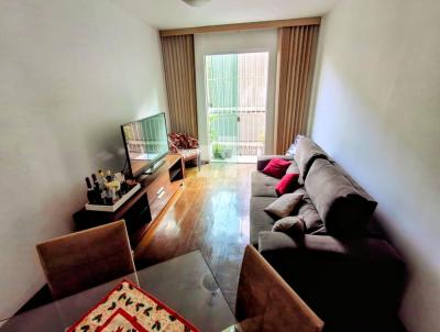 Apartamento para Venda, em Volta Redonda, bairro Aterrado, 2 dormit�rios, 1 banheiro, 1 vaga